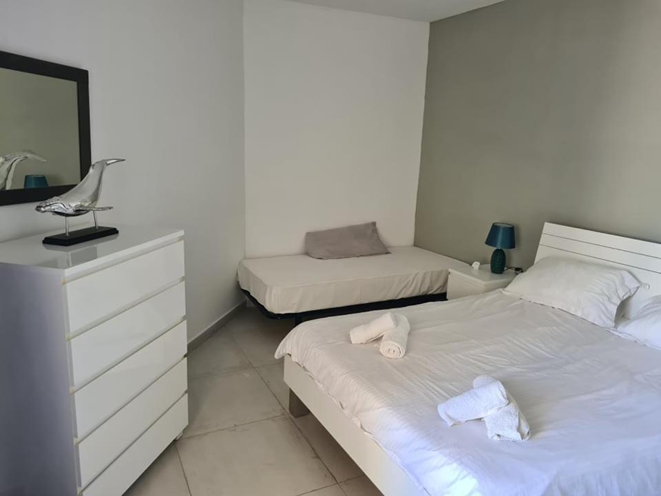 St Julians 2 Bedroom *